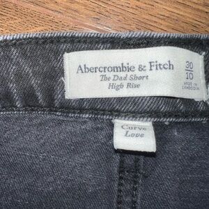 Abercrombie & Fitch High Rise Dad Shorts